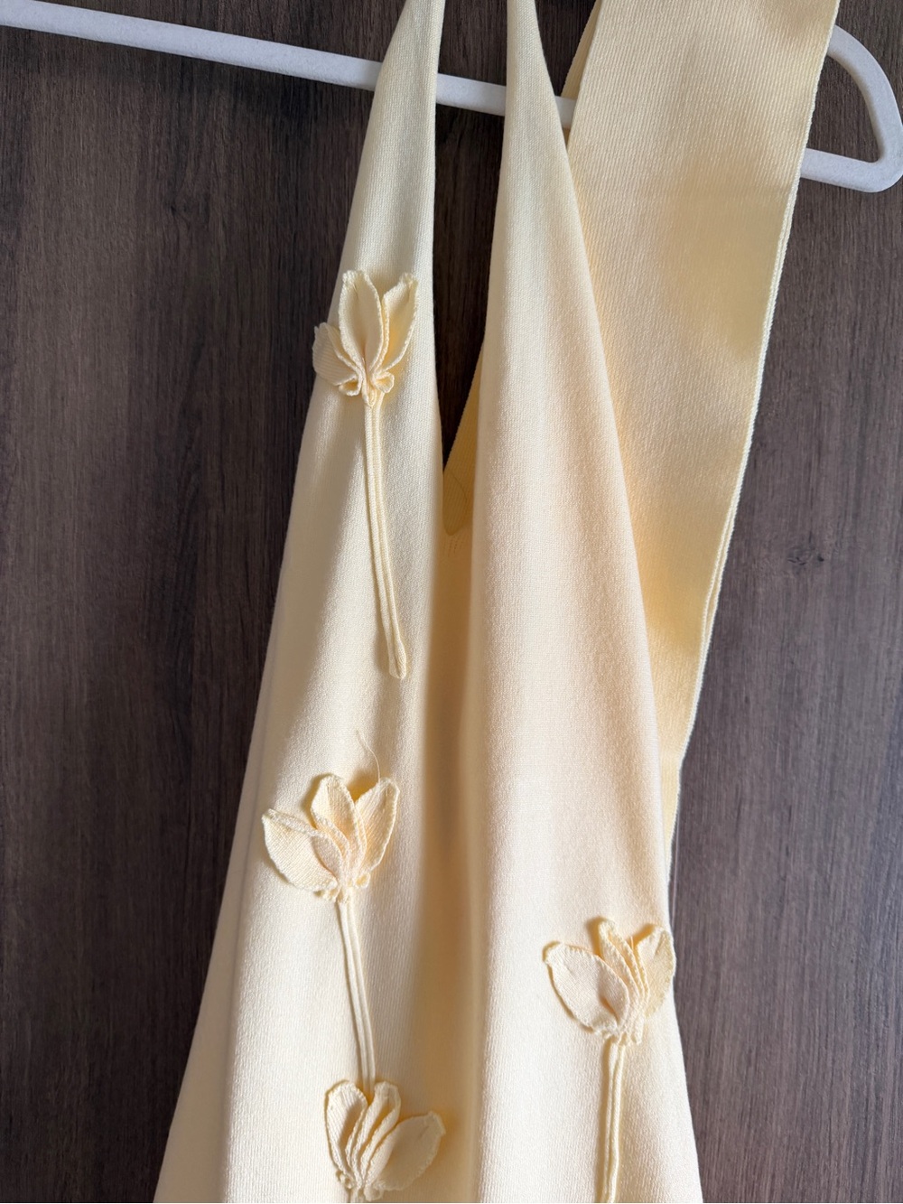 Meshki Yellow Floral Appliqué Midi Dress - Picture 3 of 6